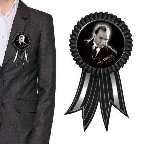 Atatürk Portreli Karton Kokart - Altın İmzalı Yapışkanlı 10 Kasım Anma Yaka Kokartı Atatürk Portreli Karton Kokart - Altın İmzalı Yapışkanlı 10 Kasım Anma Yaka Kokartı